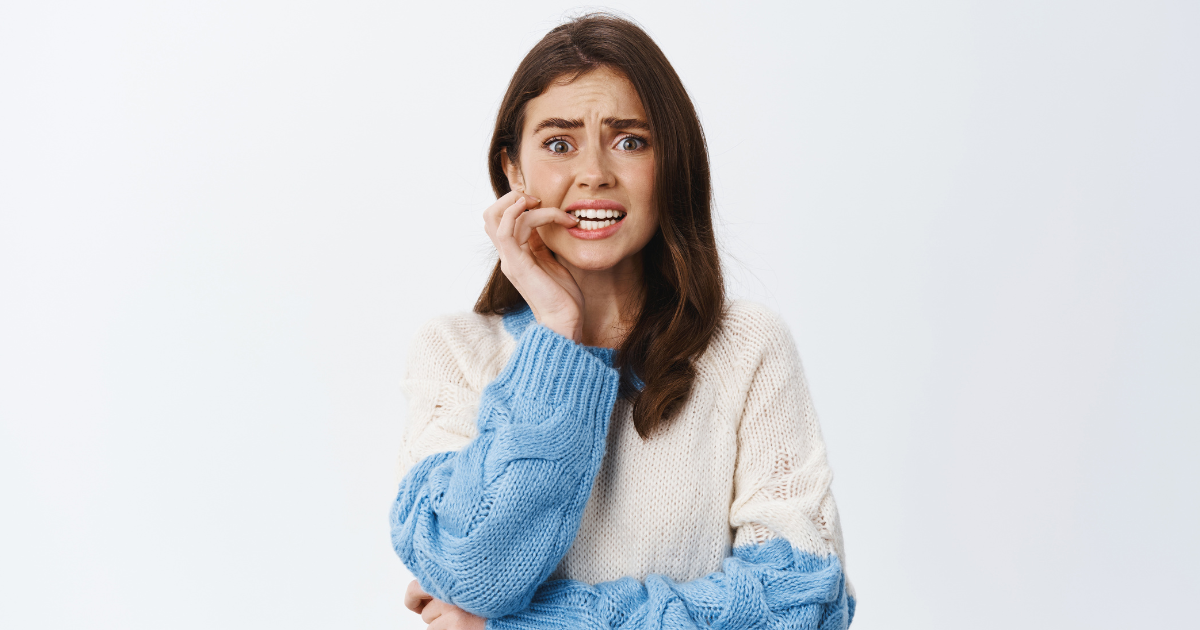 Brushing teeth and flossing daily to prevent dental problems at home