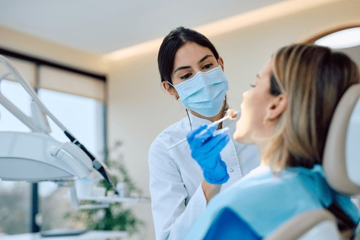 Diabetes oral health warning signs gum disease dry mouth Gravity Dental Dubai